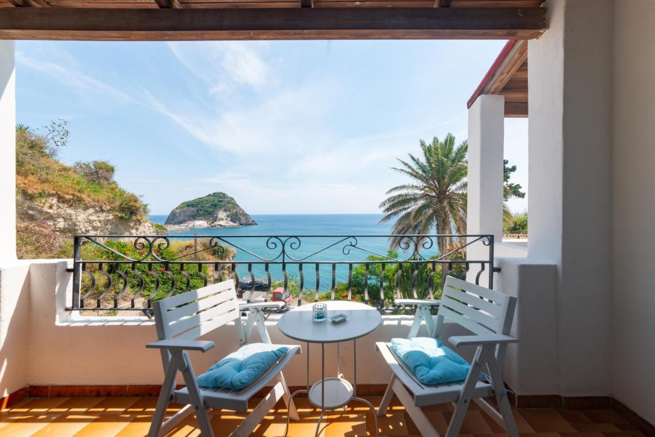 Villa Bina Sea Hotel Sant'Angelo  エクステリア 写真