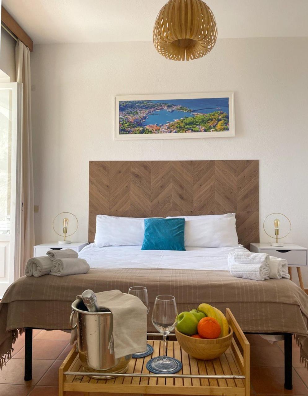 Villa Bina Sea Hotel Sant'Angelo  エクステリア 写真