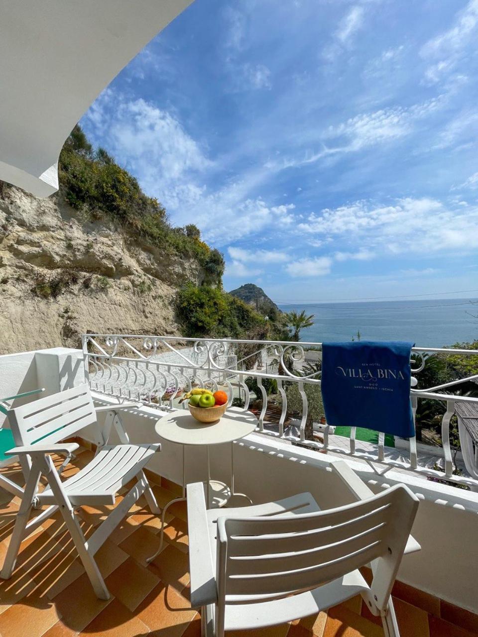 Villa Bina Sea Hotel Sant'Angelo  エクステリア 写真